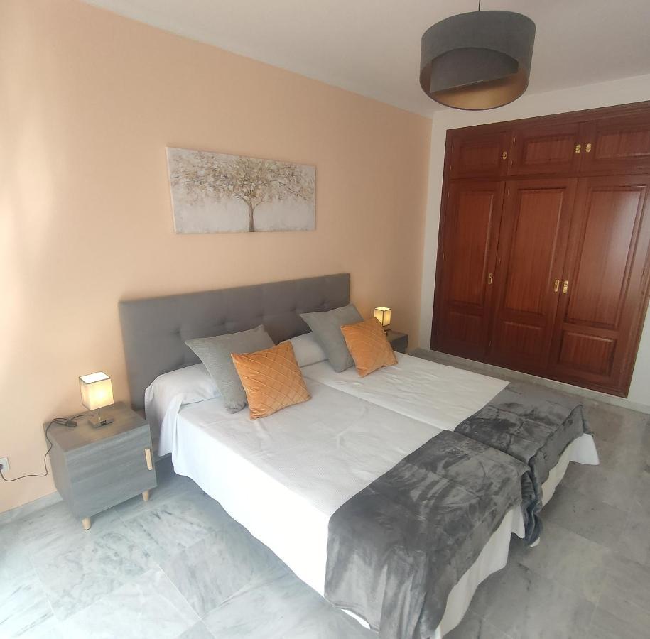 Sanpedro Apartamentos Марбеля Екстериор снимка